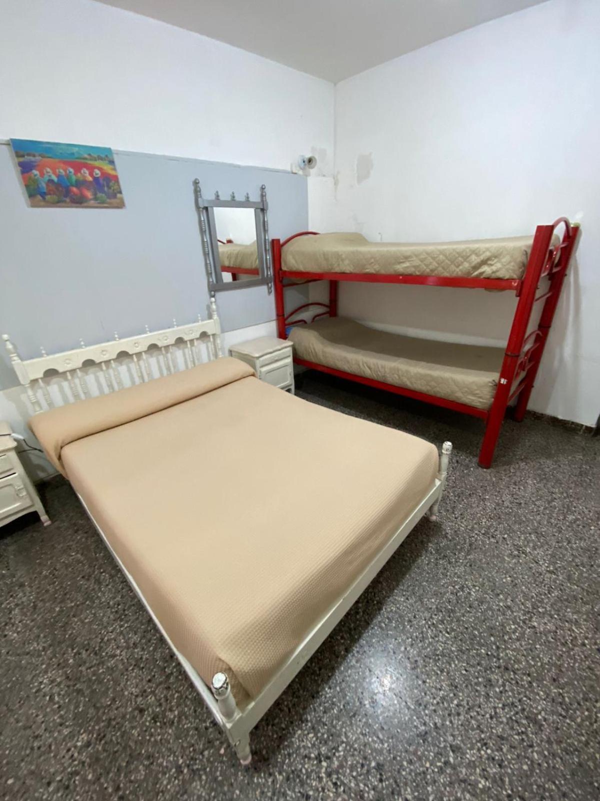 Hostal La Pachamama Salta Bagian luar foto