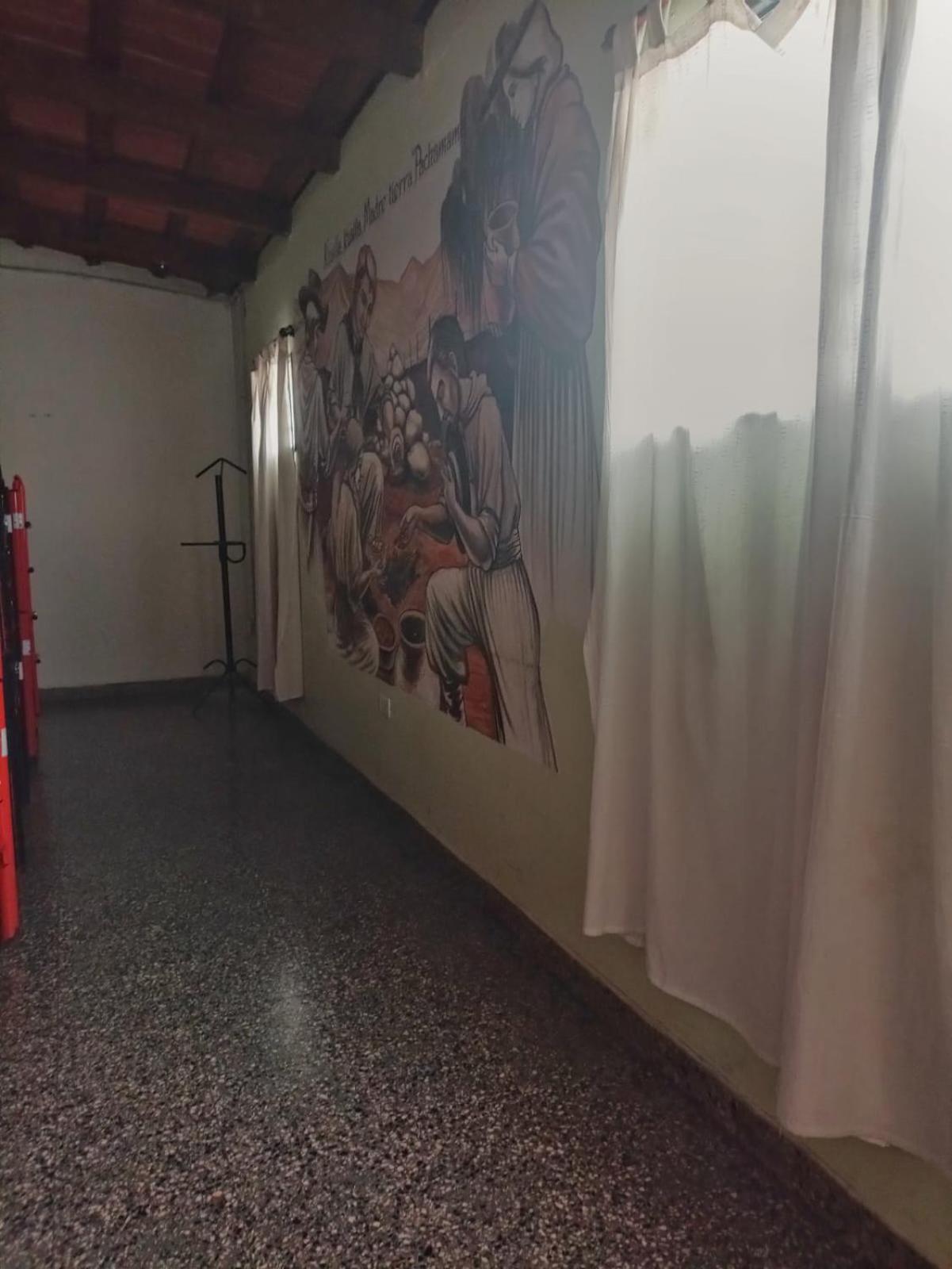 Hostal La Pachamama Salta Bagian luar foto